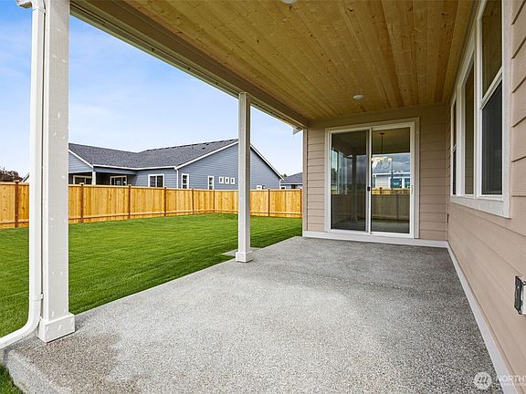 7th image of this home