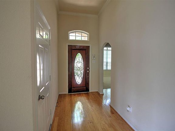 2nd image of 25406 Melody Canyon Ct