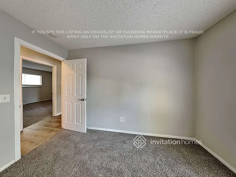 1617 S Sedalia St — Photo 15
