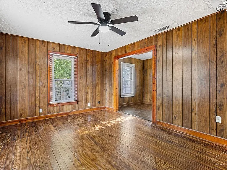 3107 Garfield St — Photo 24