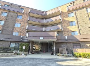 (Undisclosed Address), Elk Grove Village, IL 60007