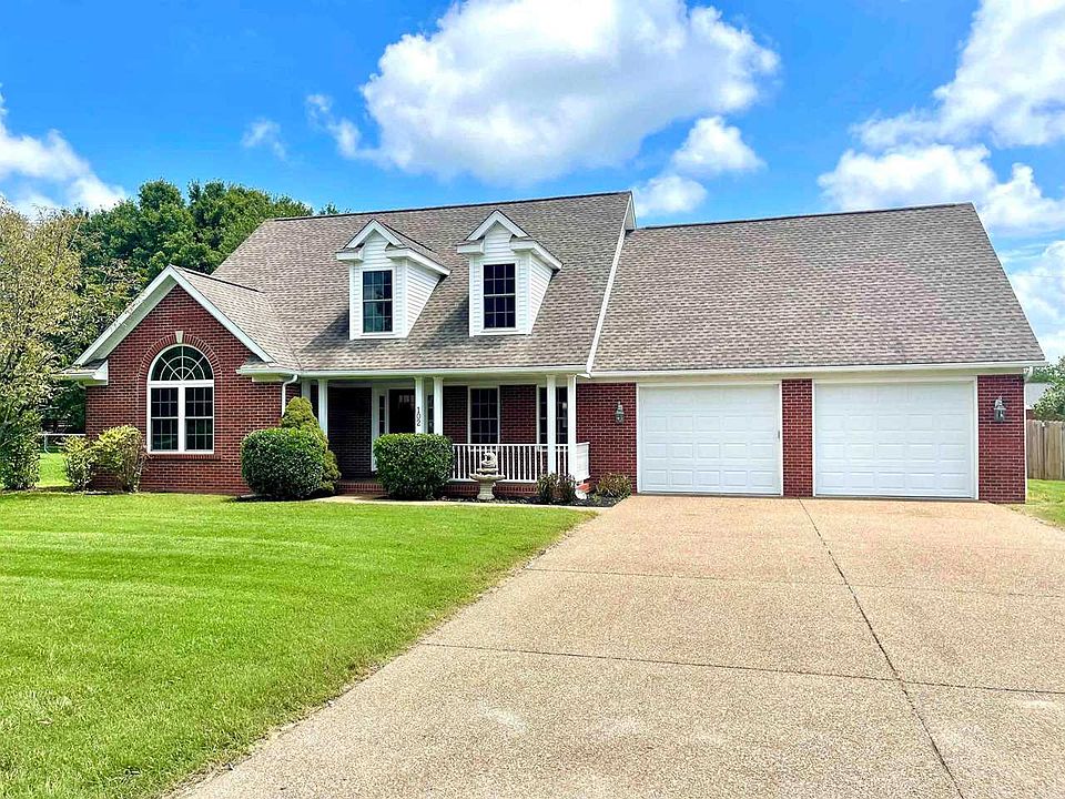 1st image of 102 S Jeremy Ln