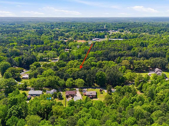 4th image of 1021 Justice Dr