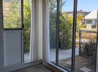821 Olive Ave, Long Beach, CA 90813