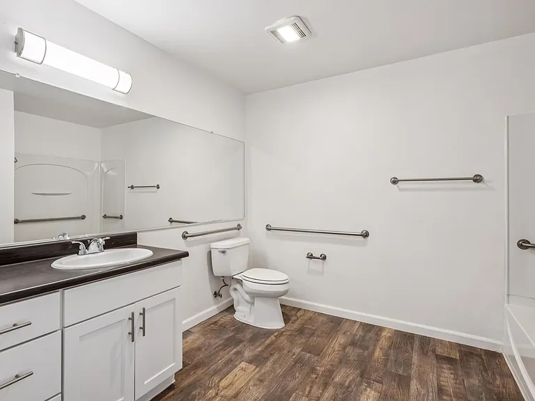 Azure Apartment Homes — Photo 12