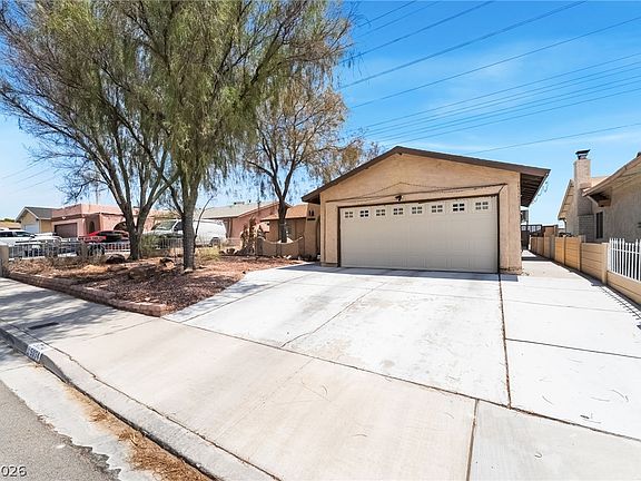 3rd image of 5034 Rappahanock St
