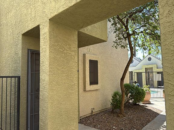 3rd image of 4201 N 20th St Unit 207