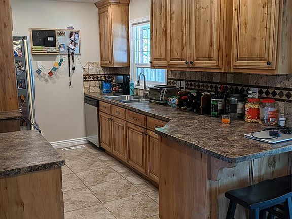2nd image of 1145 Atlantic St