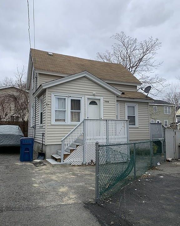 2nd image of 264A Jackson St