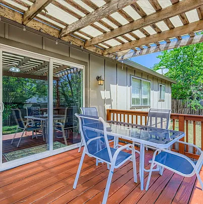 7203 Barnsdale Way — Photo 11
