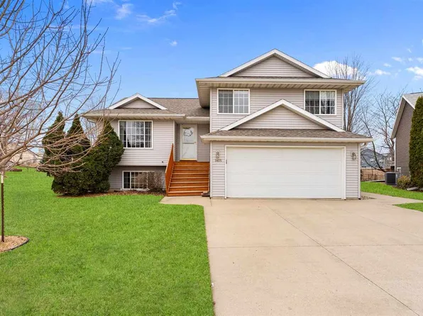 1405 Dickenson Ln, Iowa City, IA 52240