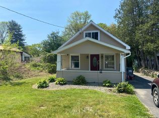 37 Worden Rd, Glenville, NY 12302