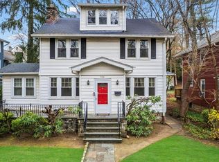 306 Hutchinson Boulevard, Mount Vernon, NY