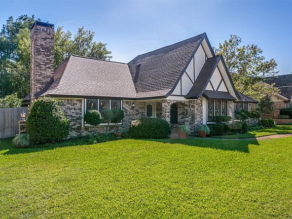 2nd image of 2449 Stonegate Dr N
