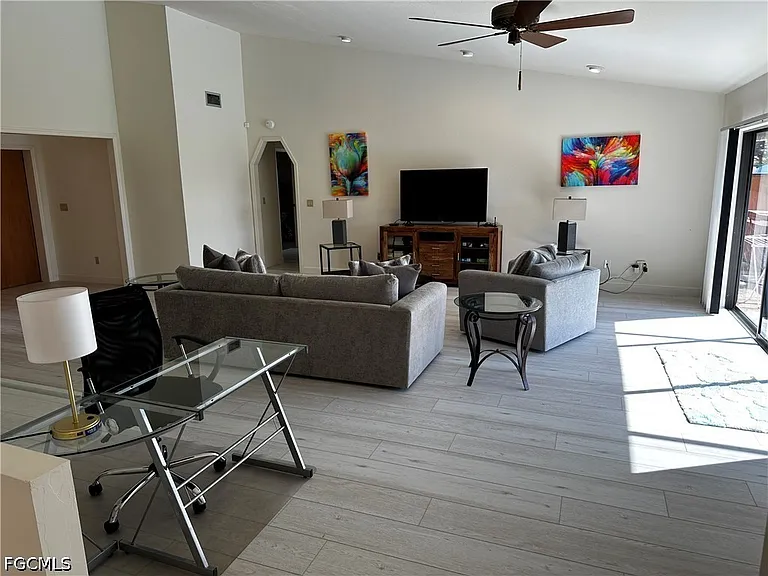 3402 SE 11th Ave — Photo 19
