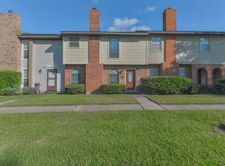 1532 Silverpines Rd #1/532, Houston, TX 77062