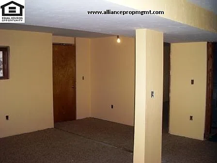 502 N 18th Ave — Photo 3