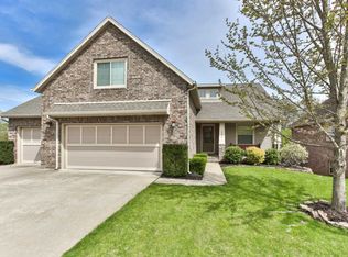 2006 S Emerald Pl, Springfield, MO 65809