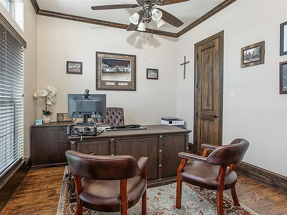 2nd image of 247 Bearclaw Cir