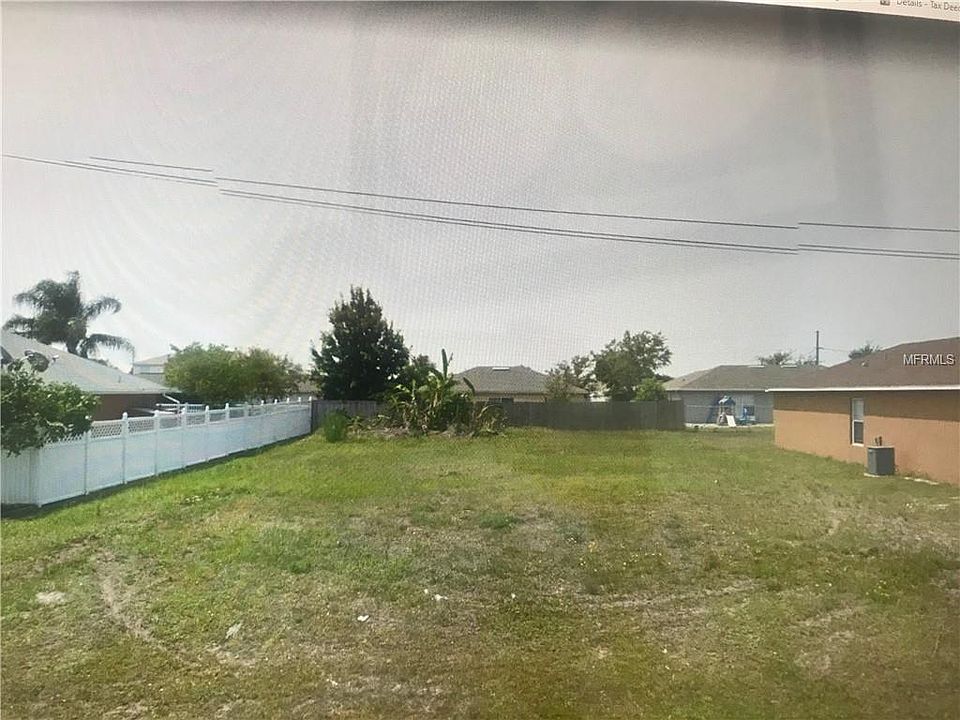 2nd image of 339 Edgewood Ct