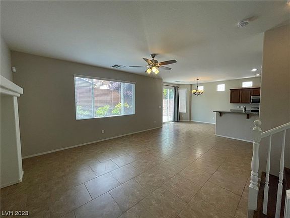 4th image of 10477 Trout River St