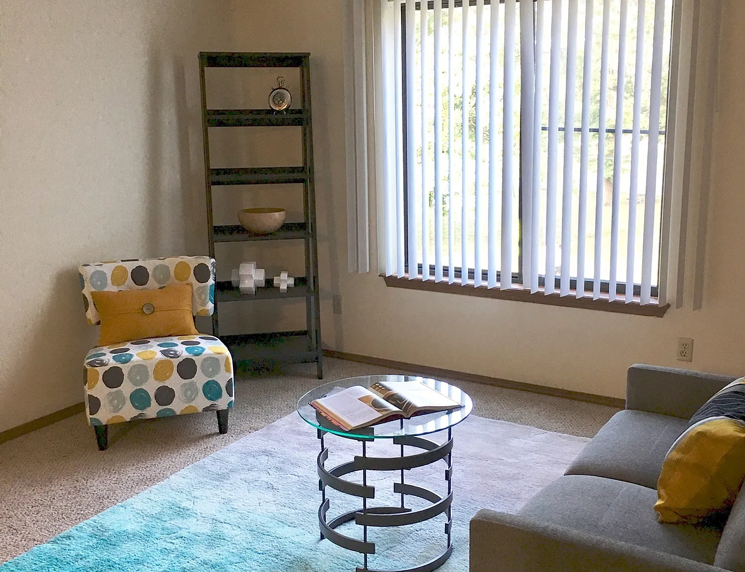 Parkview - 1026 Osage — Photo 4