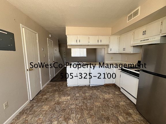 5th image of 2500 Lee Ave APT 4