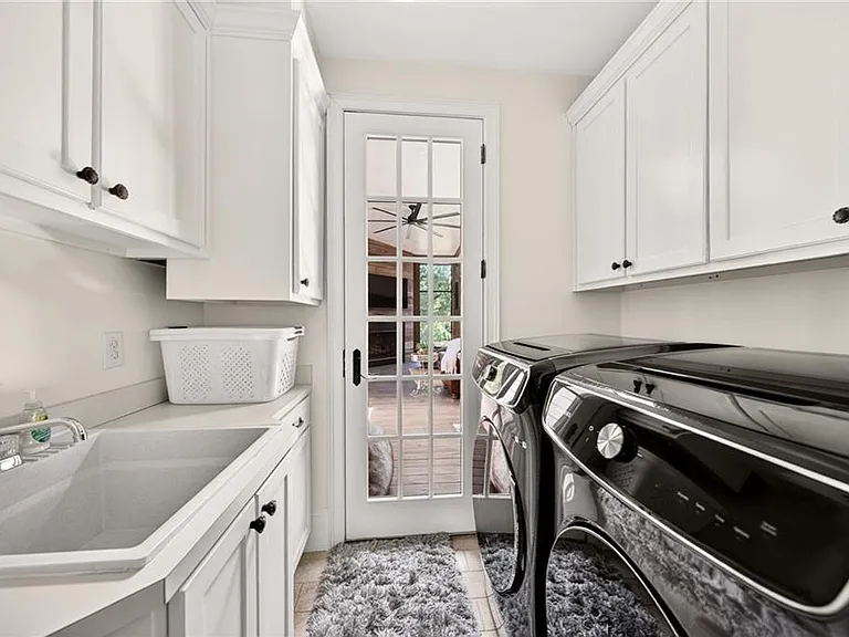 3669 Cochise Dr SE — Photo 58