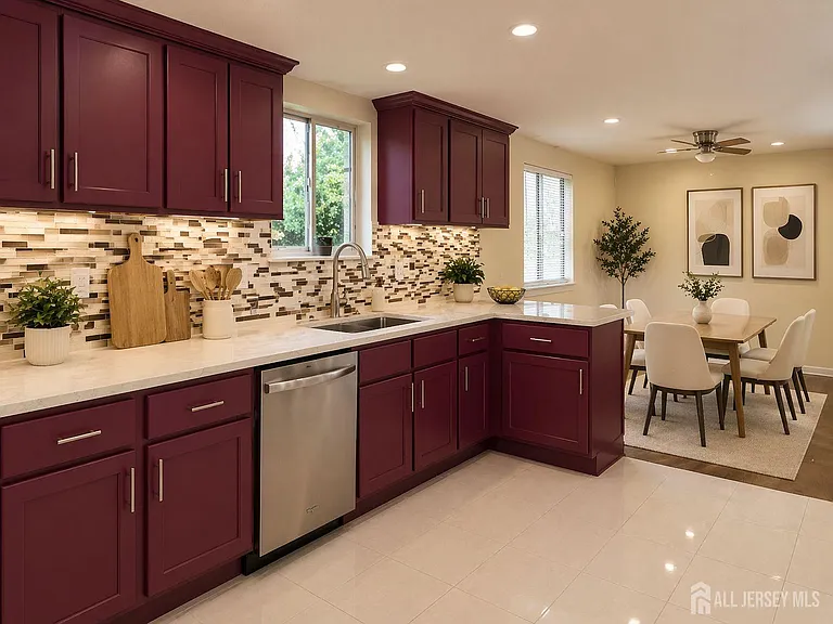 101 Hampshire Dr — Photo 4
