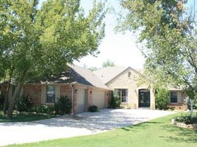 2202 Wake Forest Ln, Norman, OK, 73071