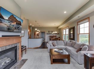 3110 N Chestnut St, Chaska, MN 55318