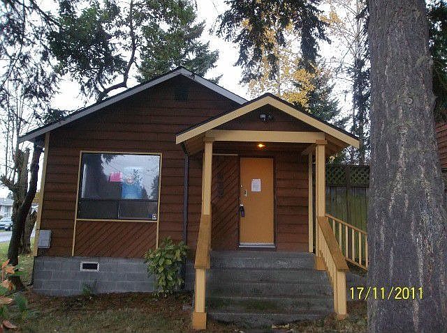 1st image of 432 S 202nd St