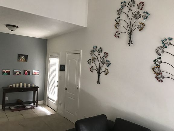 3rd image of 3117 E Somerset Village Way