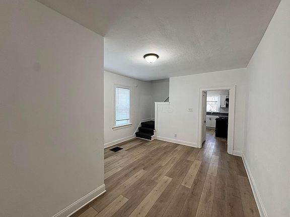 4th image of 1357-59 N 6th St