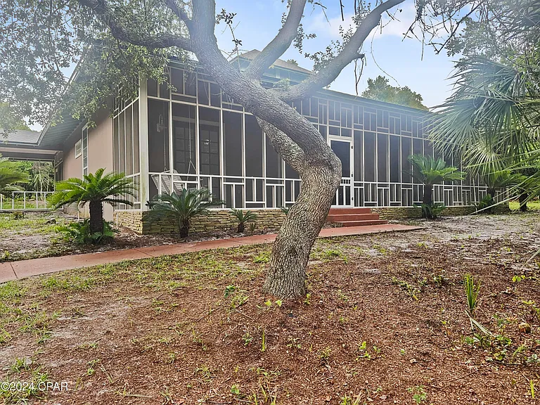216 Sundial St — Photo 15