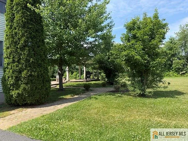 4 Applegate Ct — Photo 15