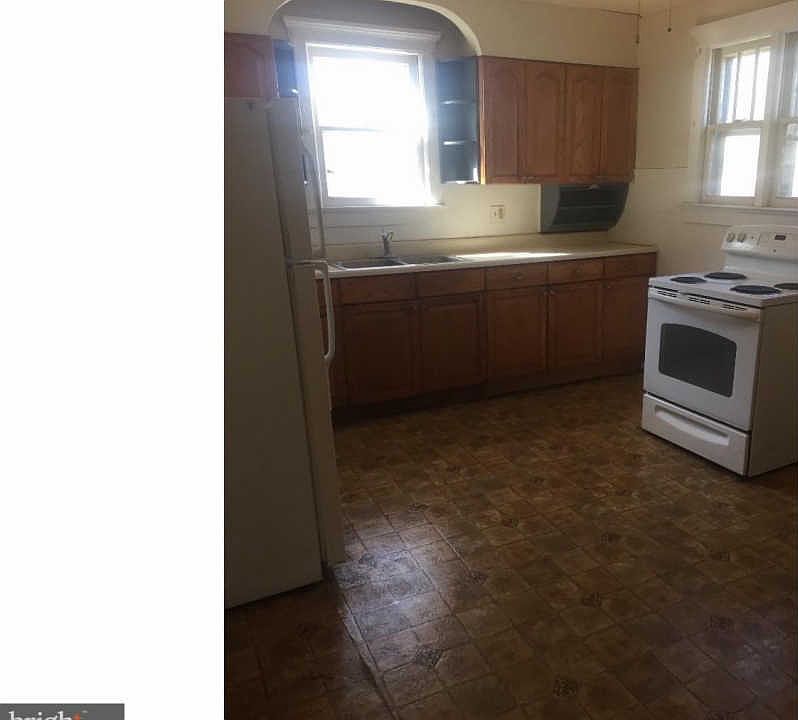 2nd image of 89-91 W Pitman St