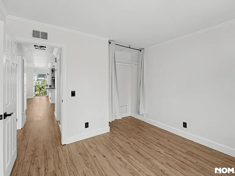 22811 Malaga Way — Photo 11