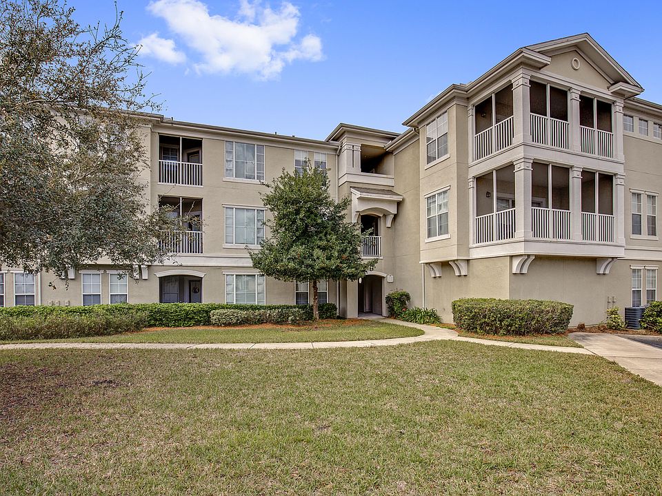 1st image of 8290 Gate Pkwy W Unit 1115