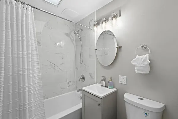 6028 Crain St — Photo 12