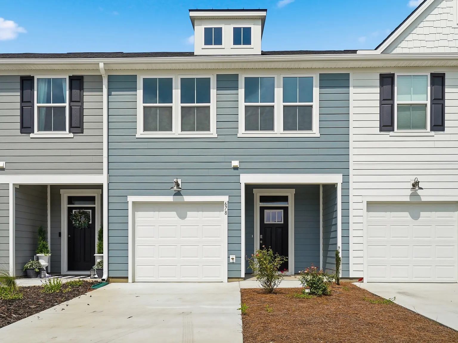 3 bed, 1600 sqft, $2,050 — Photo 4