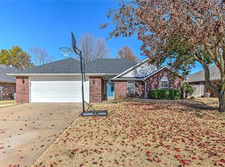 4170 Brighten Ave, Springdale, AR 72762