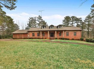 4 Redbud Trl, Newnan, GA 30263