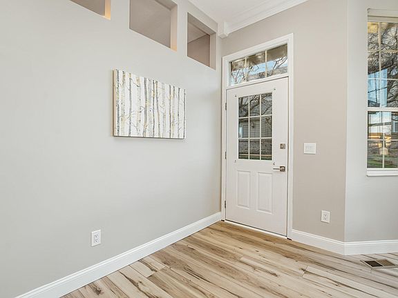 3rd image of 1500 Taramore Dr