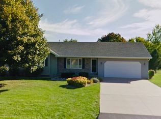 3449 Milford Dr, Oshkosh, WI 54904