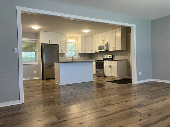 431 Crestview Ave, Ortonville, MN 56278