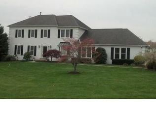 60 Stephanie Ct, Gilbertsville, PA 19525