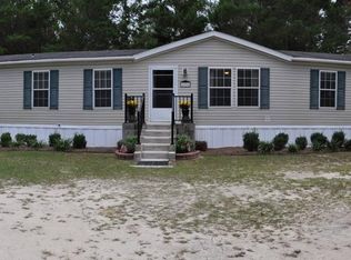 1331 Moon Ct, Southport, FL 32409