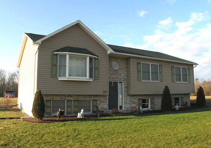Split Foyer Home