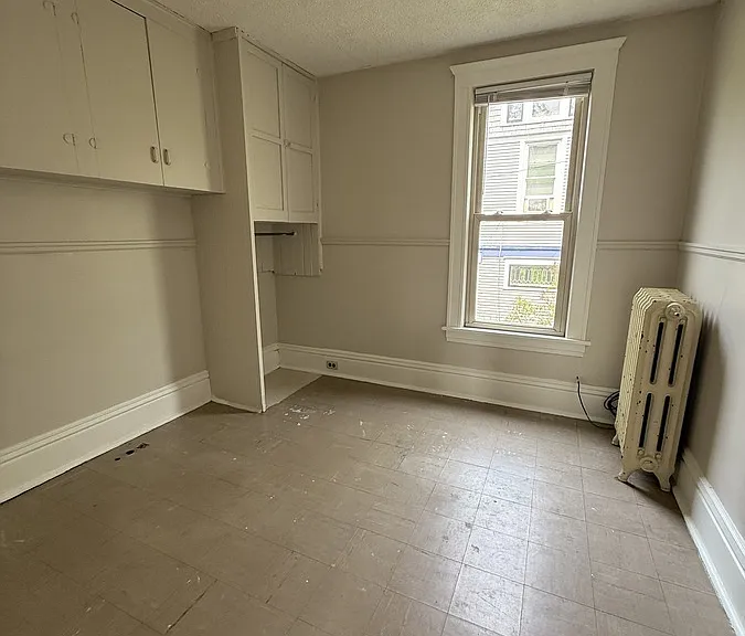 423 N 16th Ave E — Photo 10
